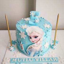 Elsa Cake 